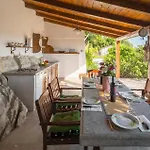 Дом отдыха In With Sauna *