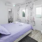 In With Sauna Дом отдыха