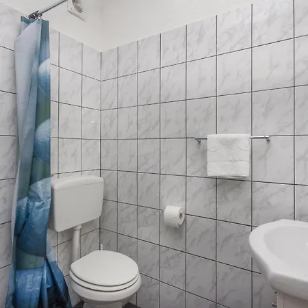 Dom wakacyjny In With Sauna Buzet